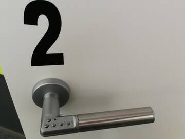 Фото номера Стандартный двухместный номер с 2 отдельными кроватями и общей ванной комнатой Гостевой дом ChillOut GuestHouse Lahti г. Лахти 13
