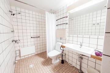 Фото номера Стандартный четырехместный номер Апарт-отели Forenom Aparthotel Lahti г. Лахти 6