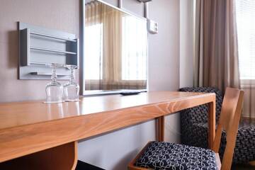 Фото номера Номер с кроватью размера «queen-size» Отель GreenStar Hotel Lahti г. Лахти 5