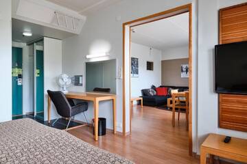 Фото номера Полулюкс с сауной Отель GreenStar Hotel Lahti г. Лахти 7